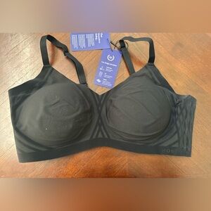 NEW Honeylove Black Seamless Bra SIZE 42C/D